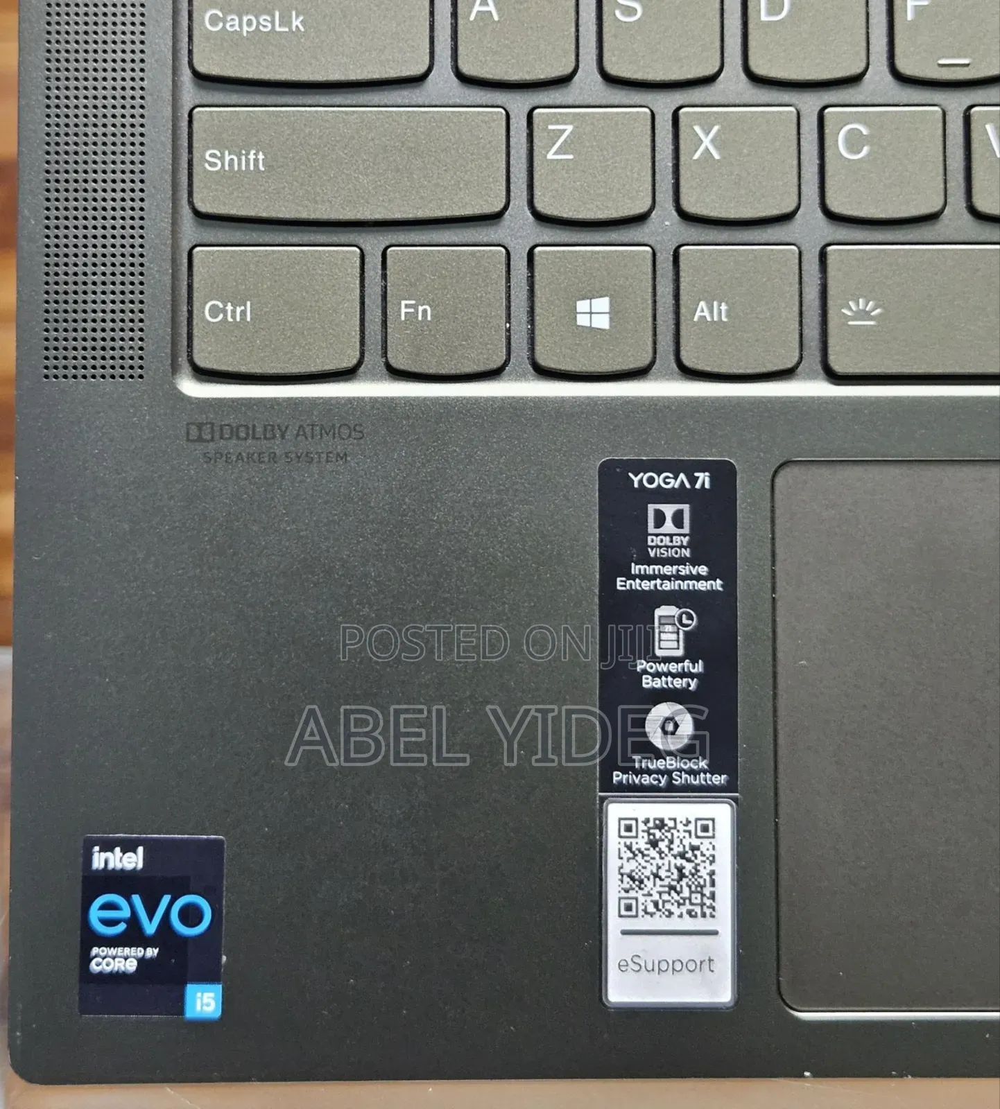 New Laptop Lenovo Yoga 7i 12GB Intel Core I5 SSD 512GB