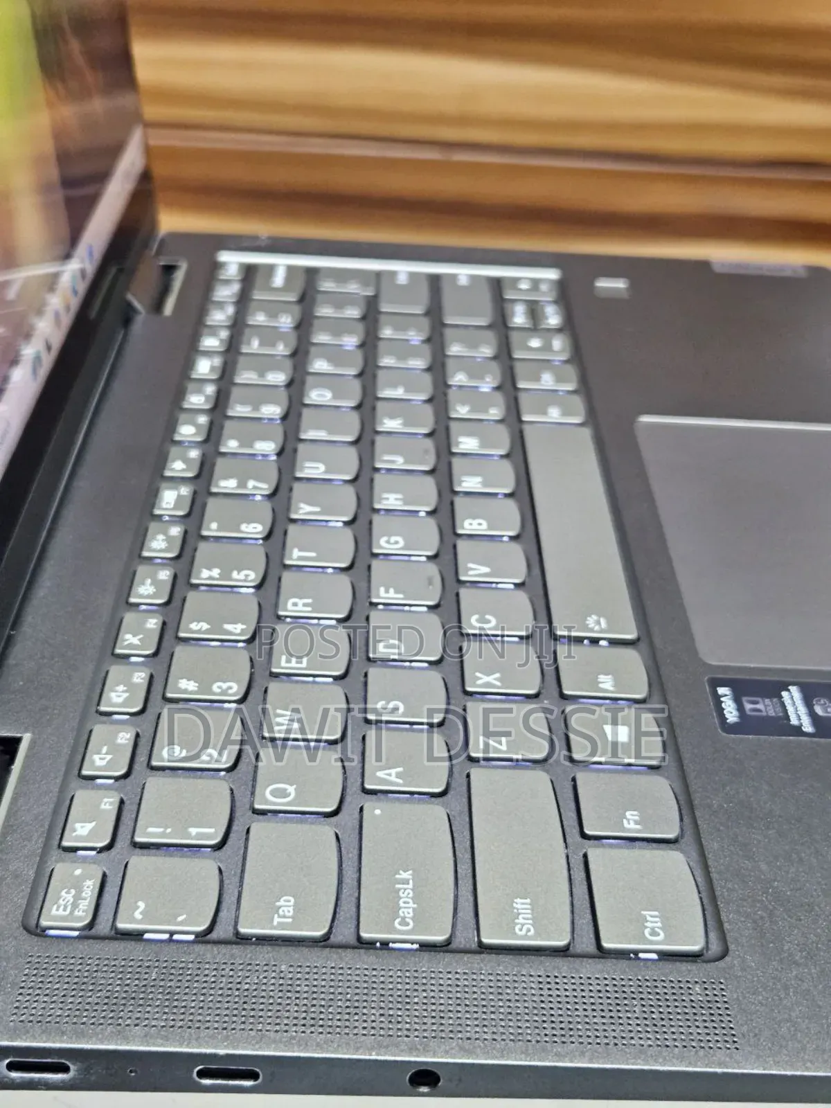 New Laptop Lenovo Yoga 7i 12GB Intel Core I5 SSD 512GB