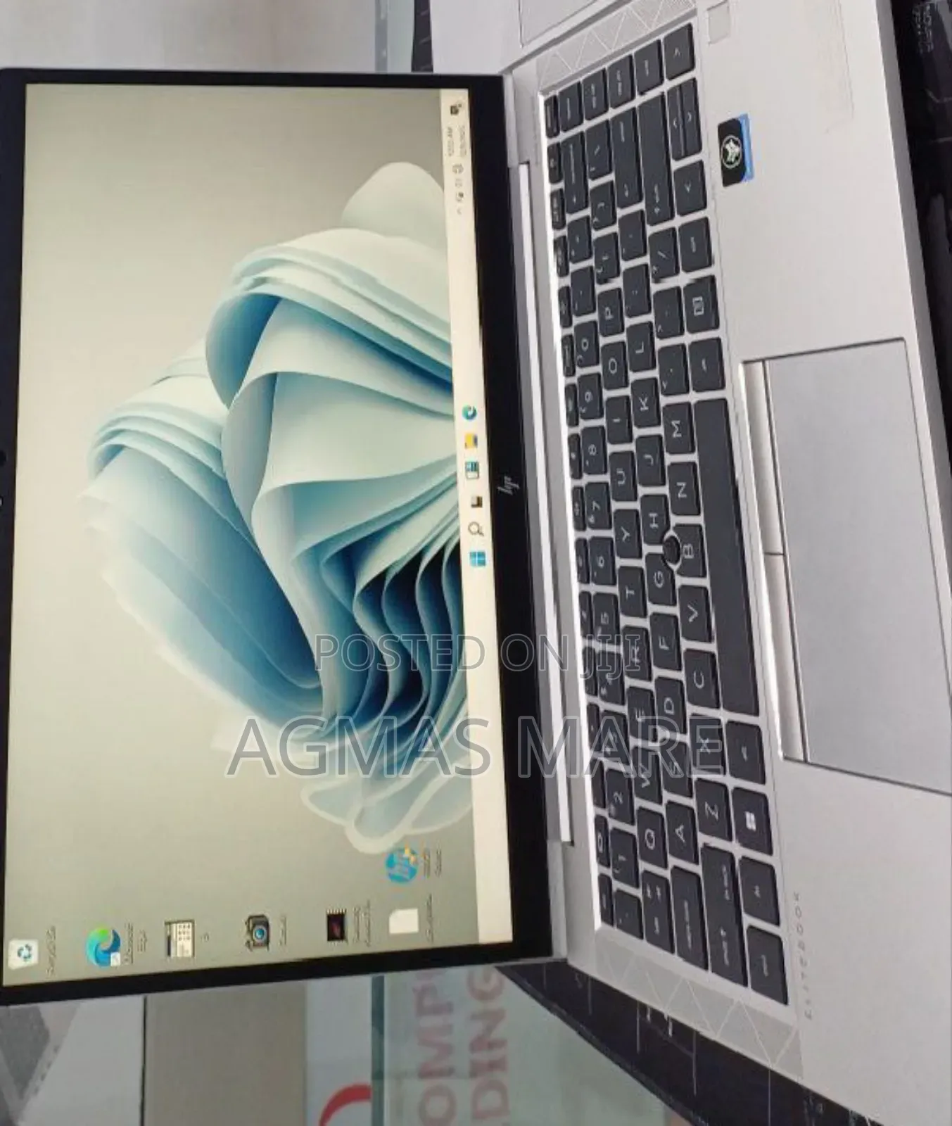 New Laptop HP EliteBook 840 G8 16GB Intel Core I7 SSD 512GB