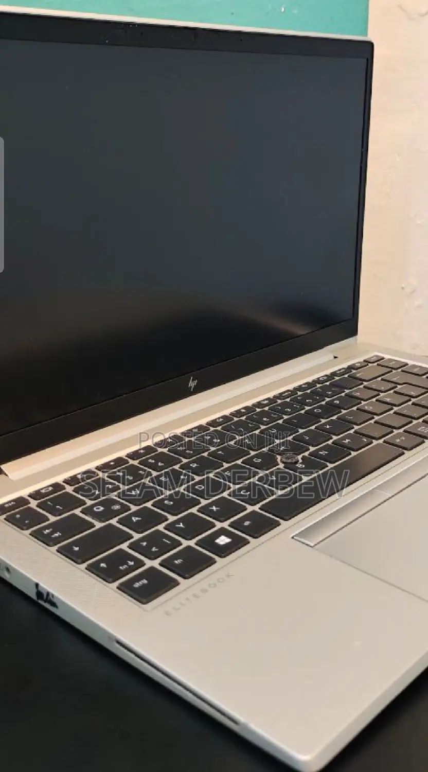 New Laptop HP EliteBook 840 16GB AMD Ryzen 7 SSD 512GB