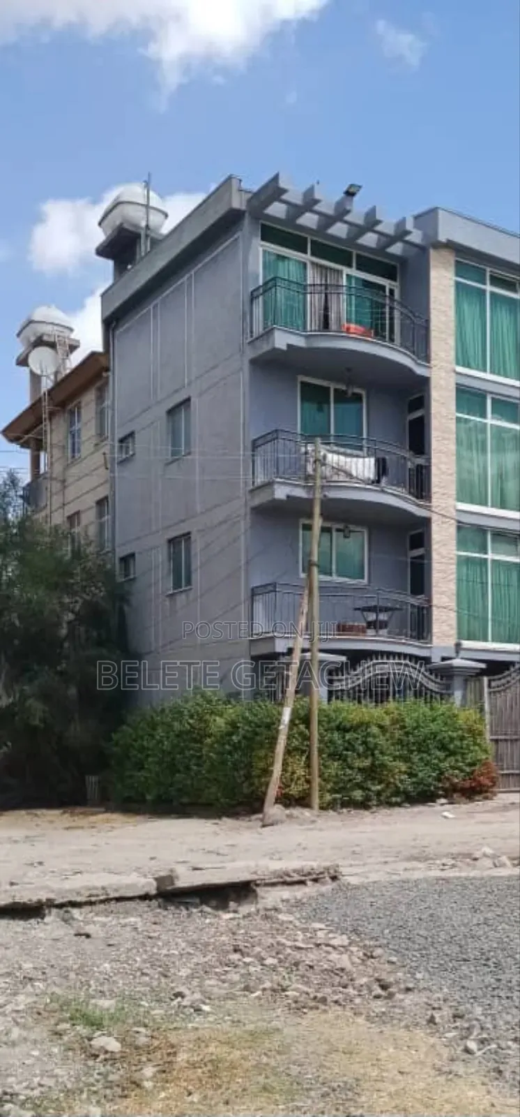 5bdrm House in Semit 72, G+3 Luxury, Bole for sale