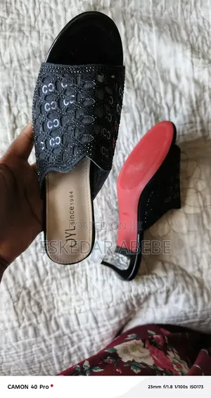Lady's Shoes