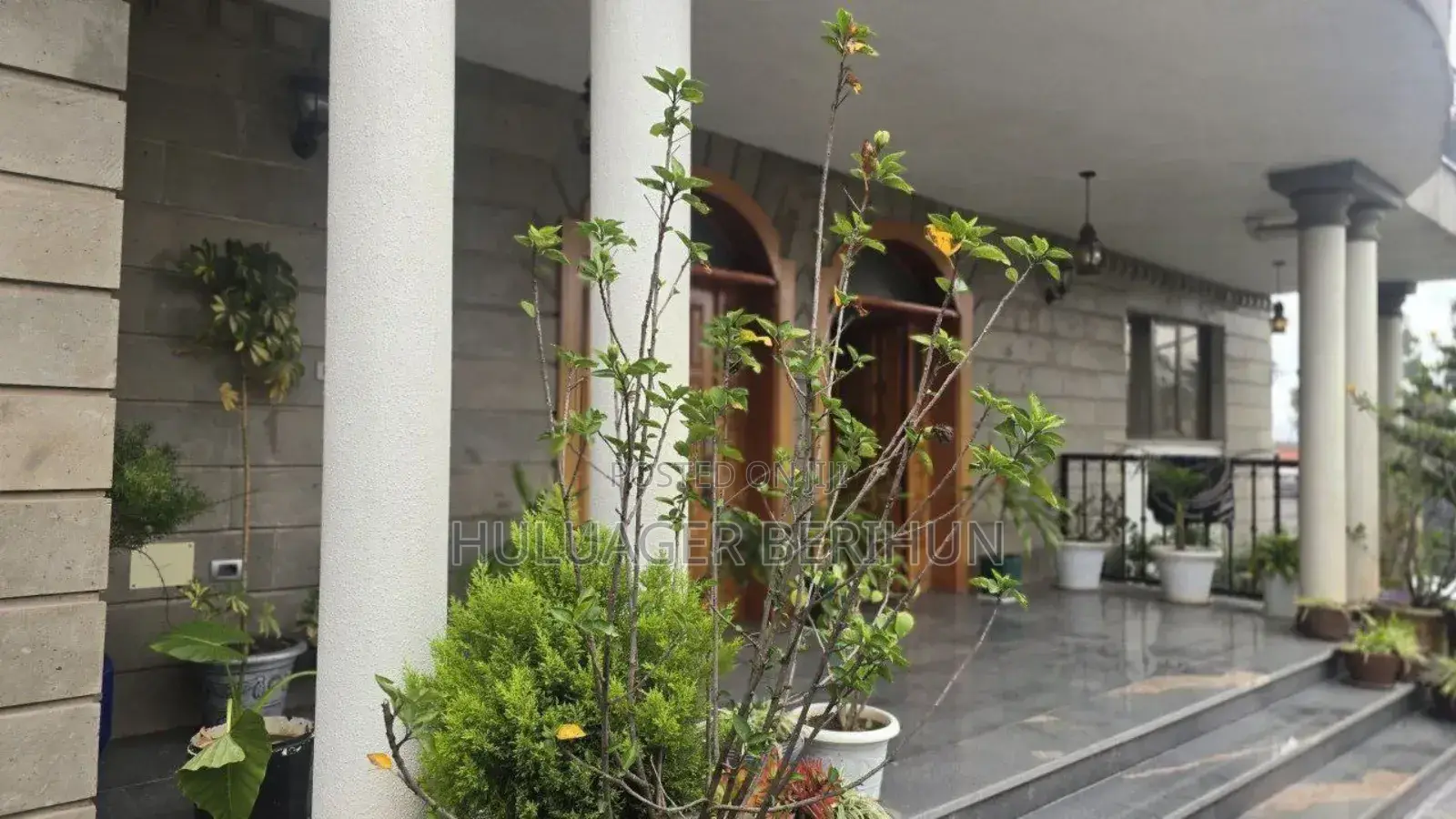 Furnished 4bdrm House in Bole for sale