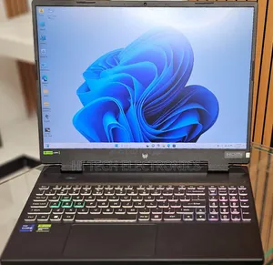 New Laptop Acer Predator Helios 300 16GB Intel Core I9 SSD 1T