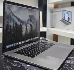 New Laptop Apple MacBook Pro 2019 16GB Intel Core I9 SSD 512GB