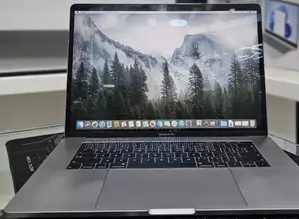 New Laptop Apple MacBook Pro 2019 16GB Intel Core I9 SSD 512GB
