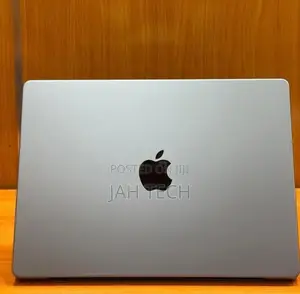 New Laptop Apple MacBook Pro M1 16GB Apple M1 Pro SSD 512GB