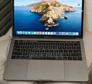 New Laptop Apple MacBook Pro 2019 16GB Intel Core I7 SSD 1T