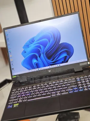 New Laptop Acer Predator Helios 300 16GB Intel Core I9 SSD 1T