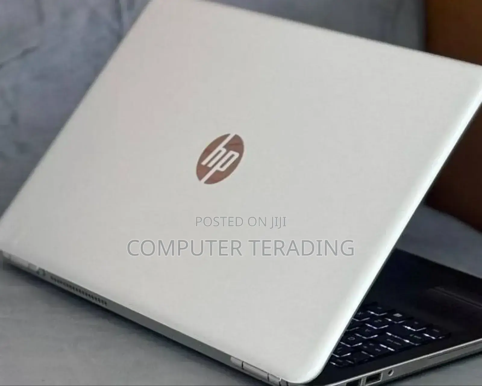 New Laptop HP Pavilion 15 8GB Intel Core I7 SSD 128GB