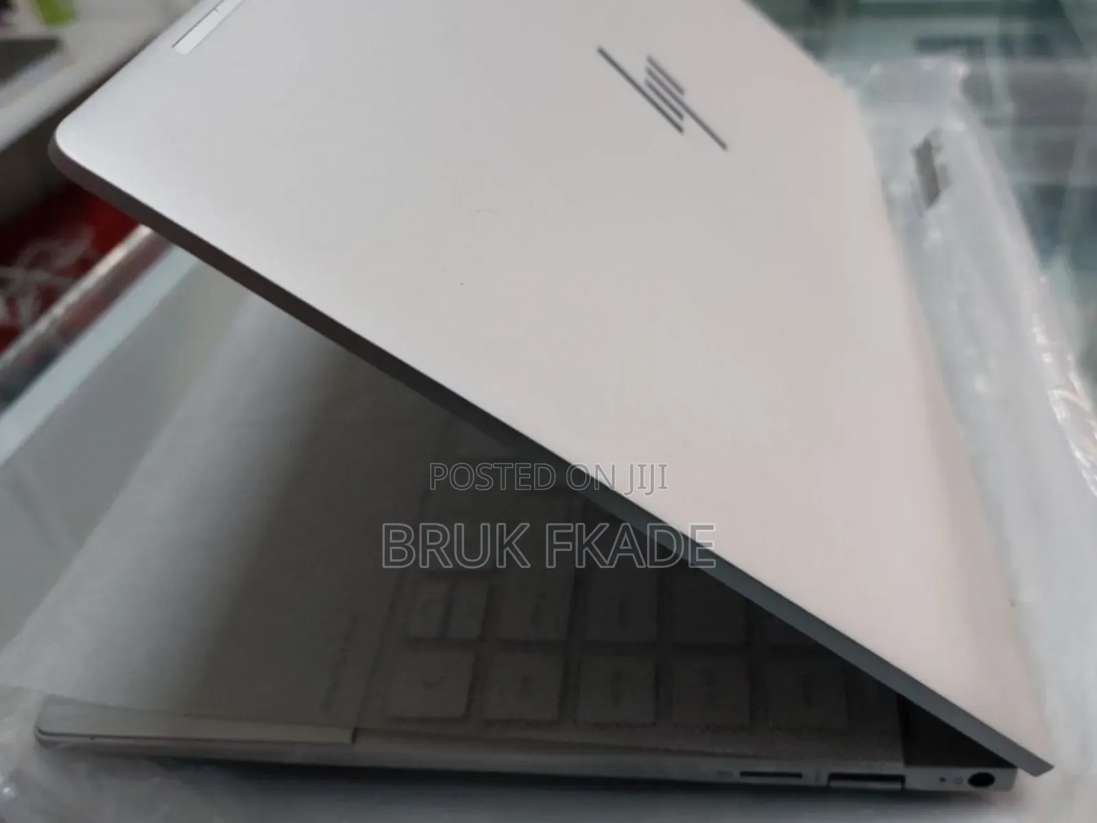 New Laptop HP Envy 13 16GB Intel Core i5 SSD 512GB
