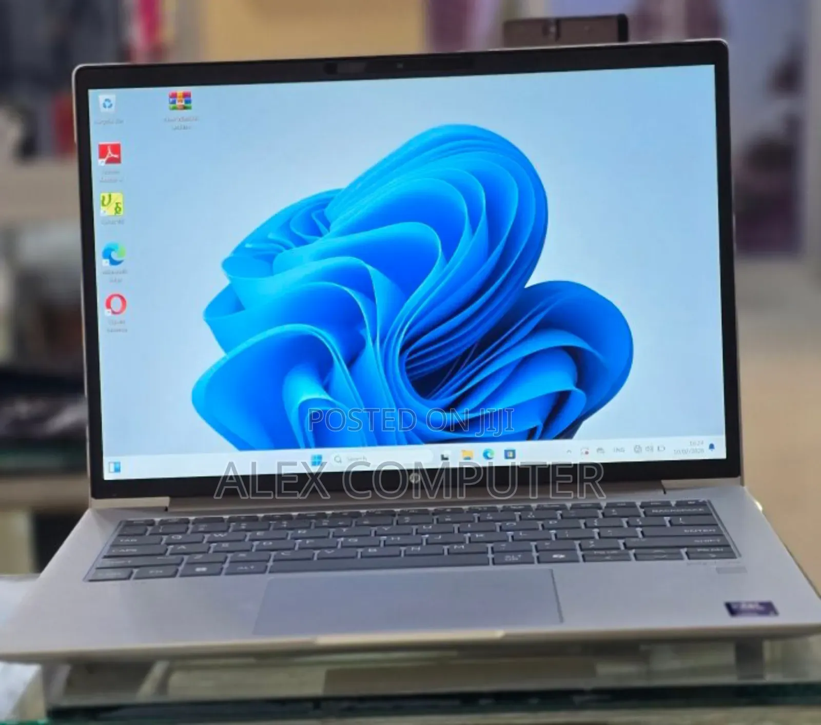 New Laptop HP 16GB Intel Core Ultra 5 SSD 512GB