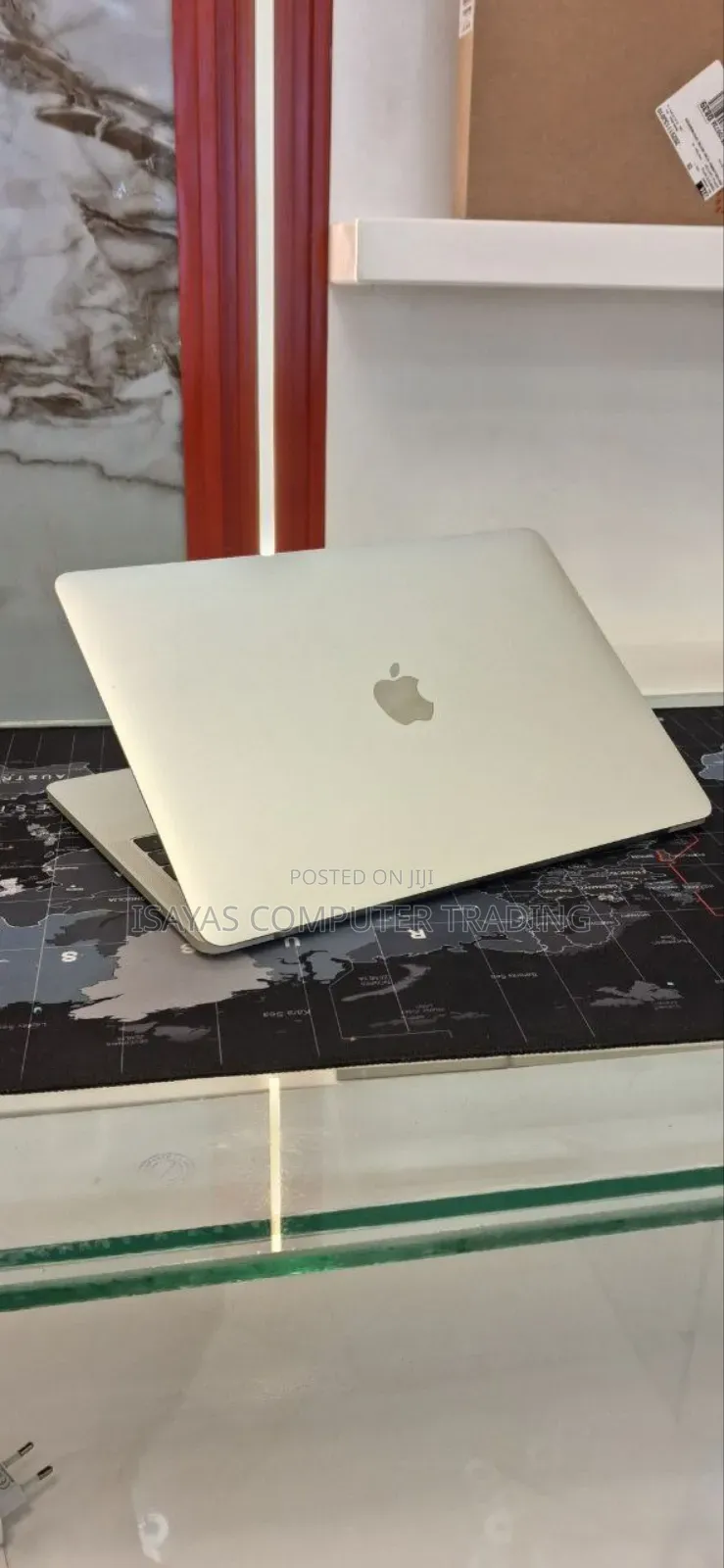 New Laptop Apple MacBook Pro 2016 8GB Intel Core I5 SSD 256GB