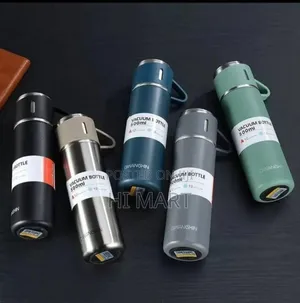500ml High Quality Vaccum Flask Set(With 3 Cups)