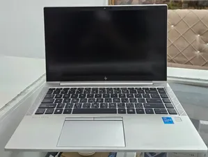 New Laptop HP EliteBook 840 G8 16GB Intel Core I5 SSD 512GB