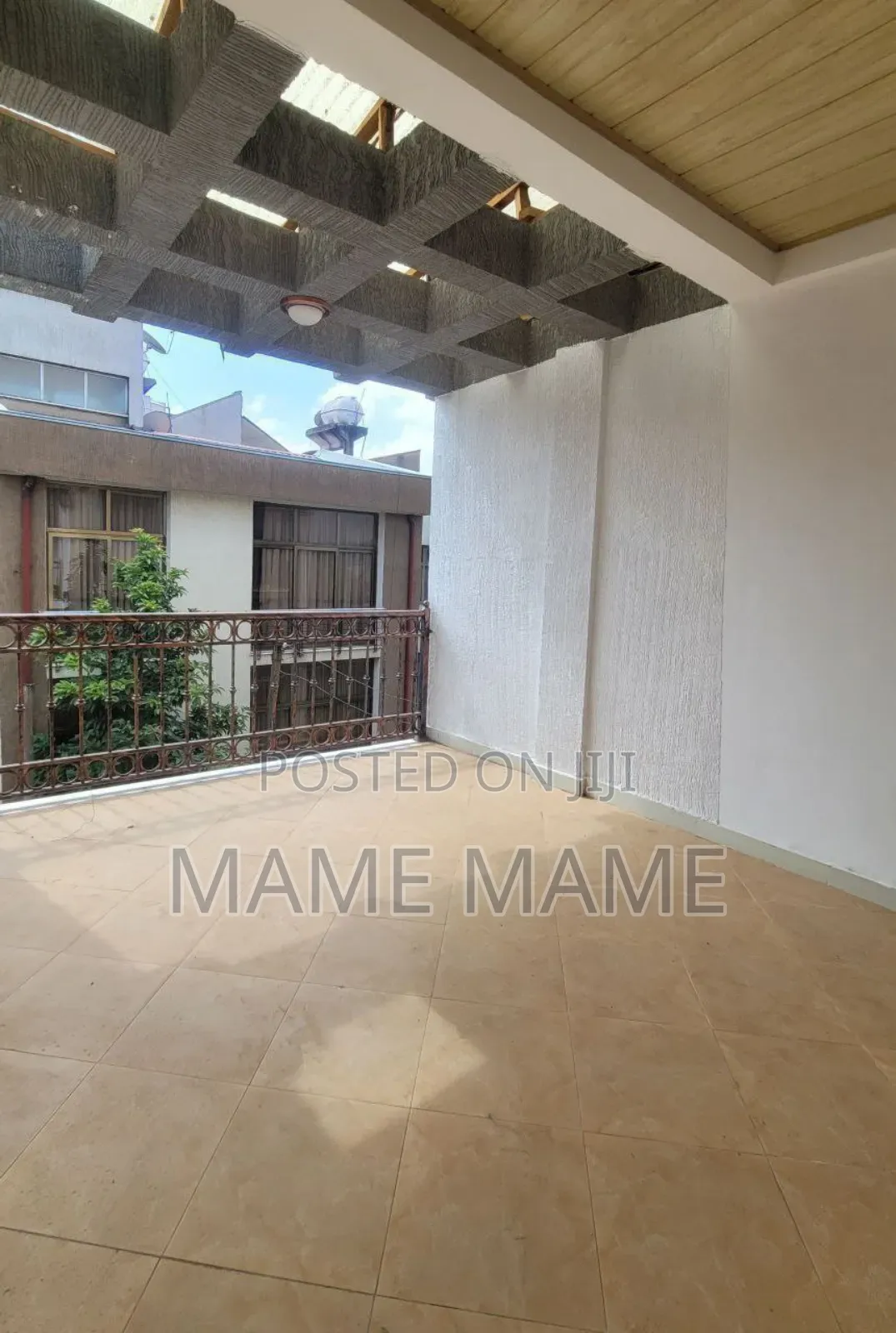 6bdrm House in Addis Abeba, Bole for sale