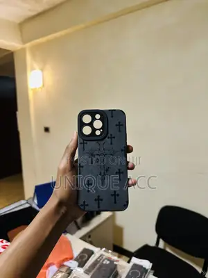 Chrome Heart Case
