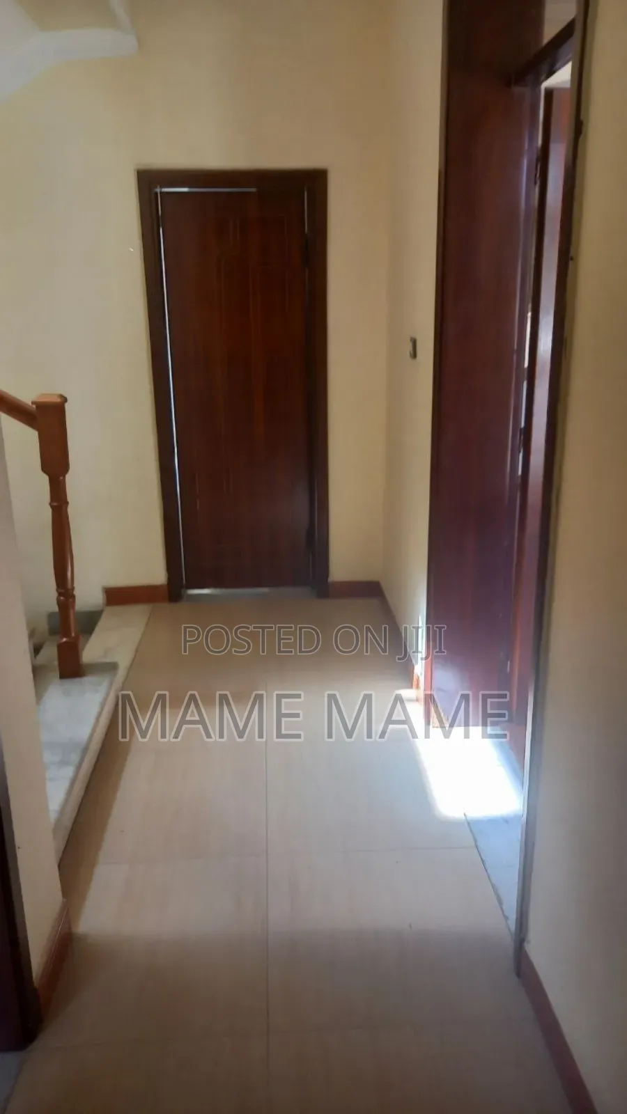 7bdrm House in Addis Abeba, Bole for sale