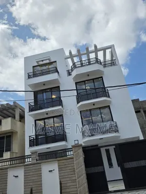 7bdrm House in Addis Abeba, Bole for sale