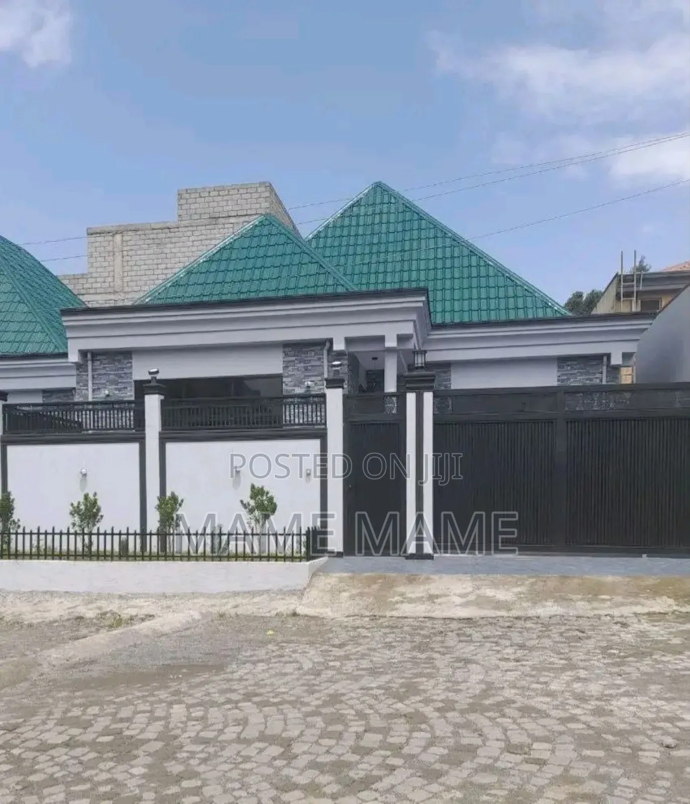 3bdrm Villa in Addis Abeba, Bole for sale
