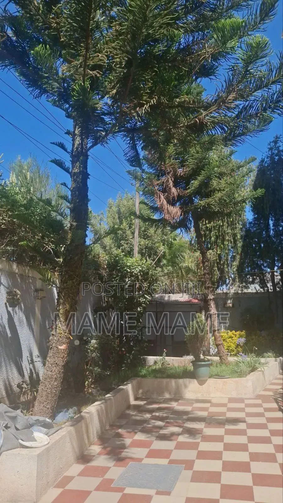 7bdrm House in Addis Abeba, Bole for sale