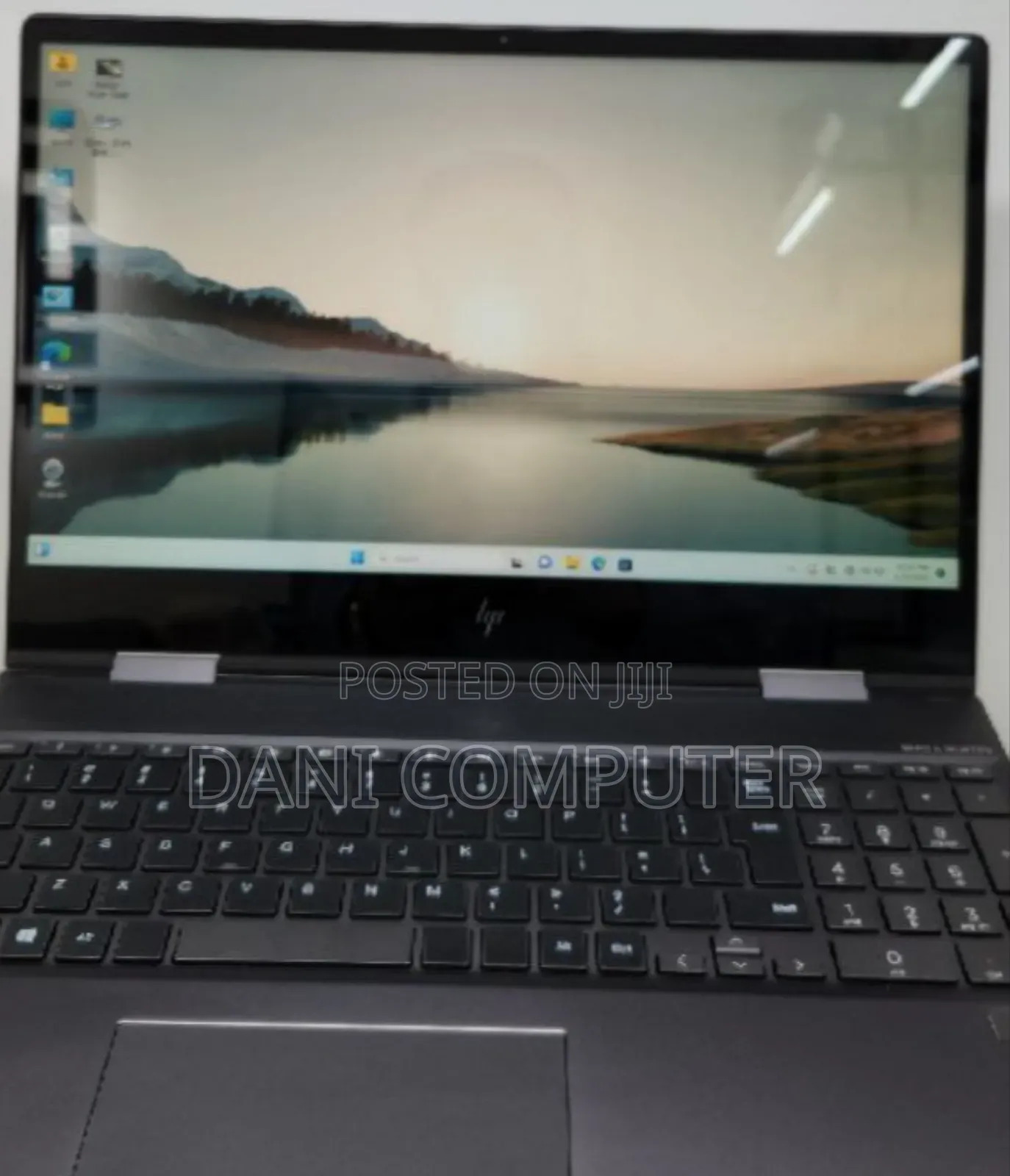 New Laptop HP Envy X360 8GB AMD Ryzen 7 SSD 256GB