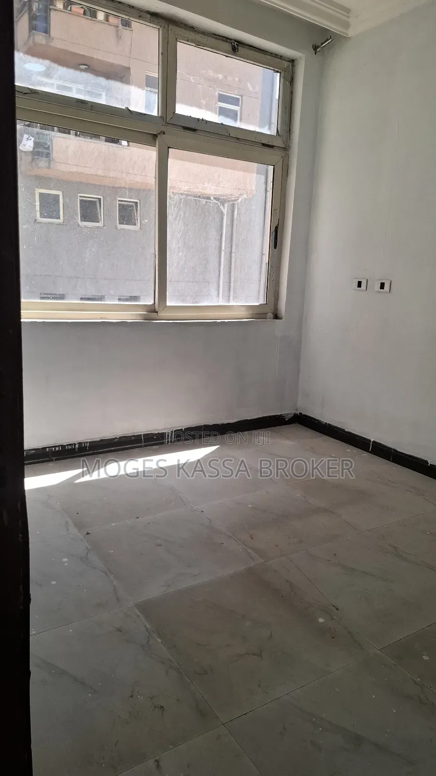 3bdrm Condo in አያት 40/60 መኖርያ ቤት, Yeka for sale