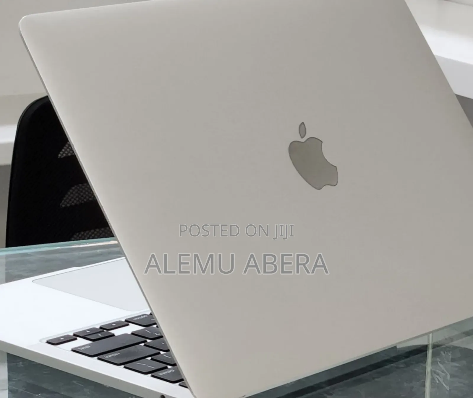 New Laptop Apple MacBook Pro M1 16GB Apple M1 Pro SSD 512GB