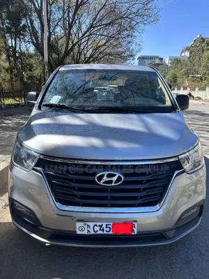 Hyundai H1 2021 Silver