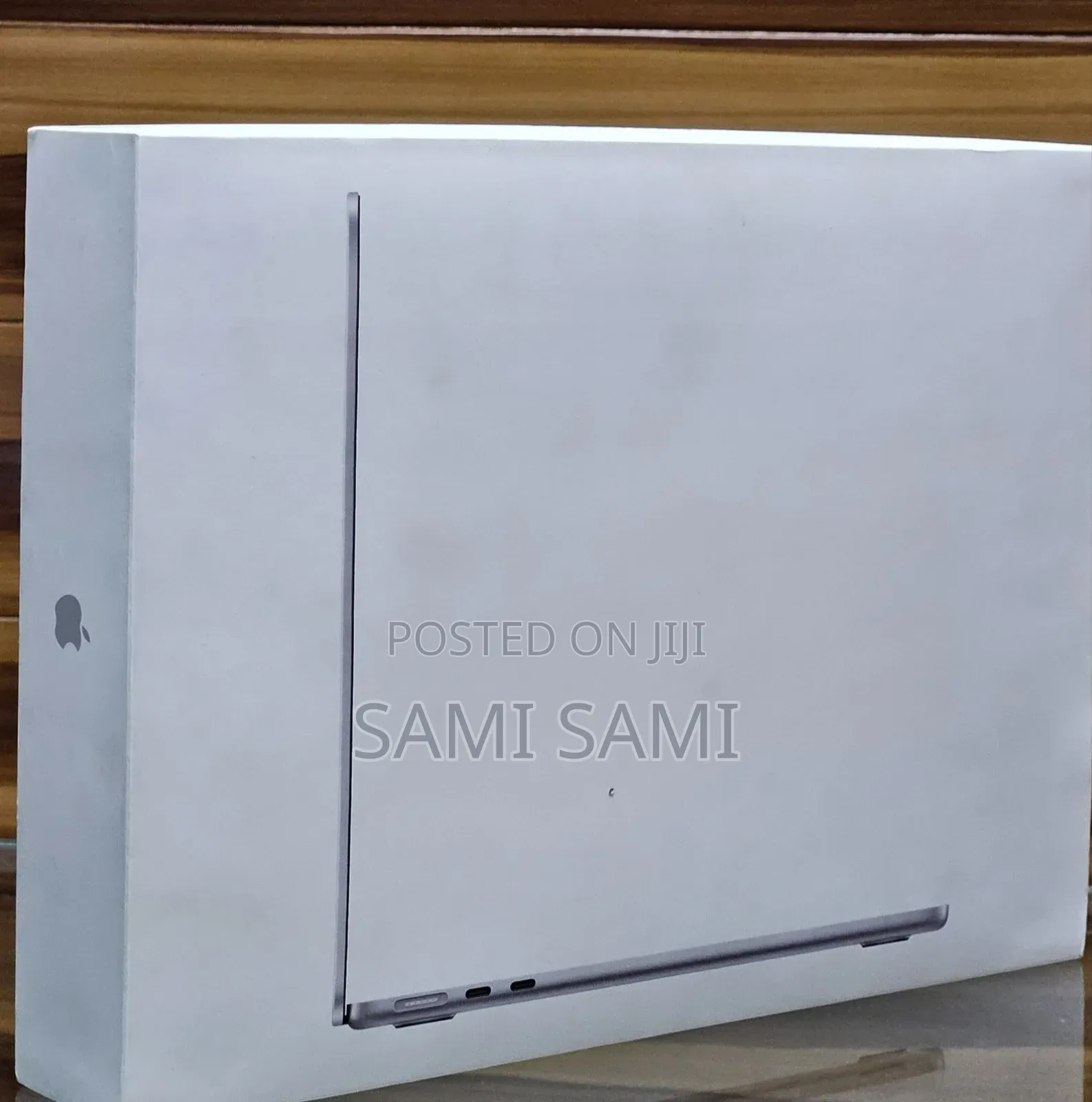New Laptop Apple MacBook Air 2025 M4 13-Inch 16GB Apple M4 SSD 1T