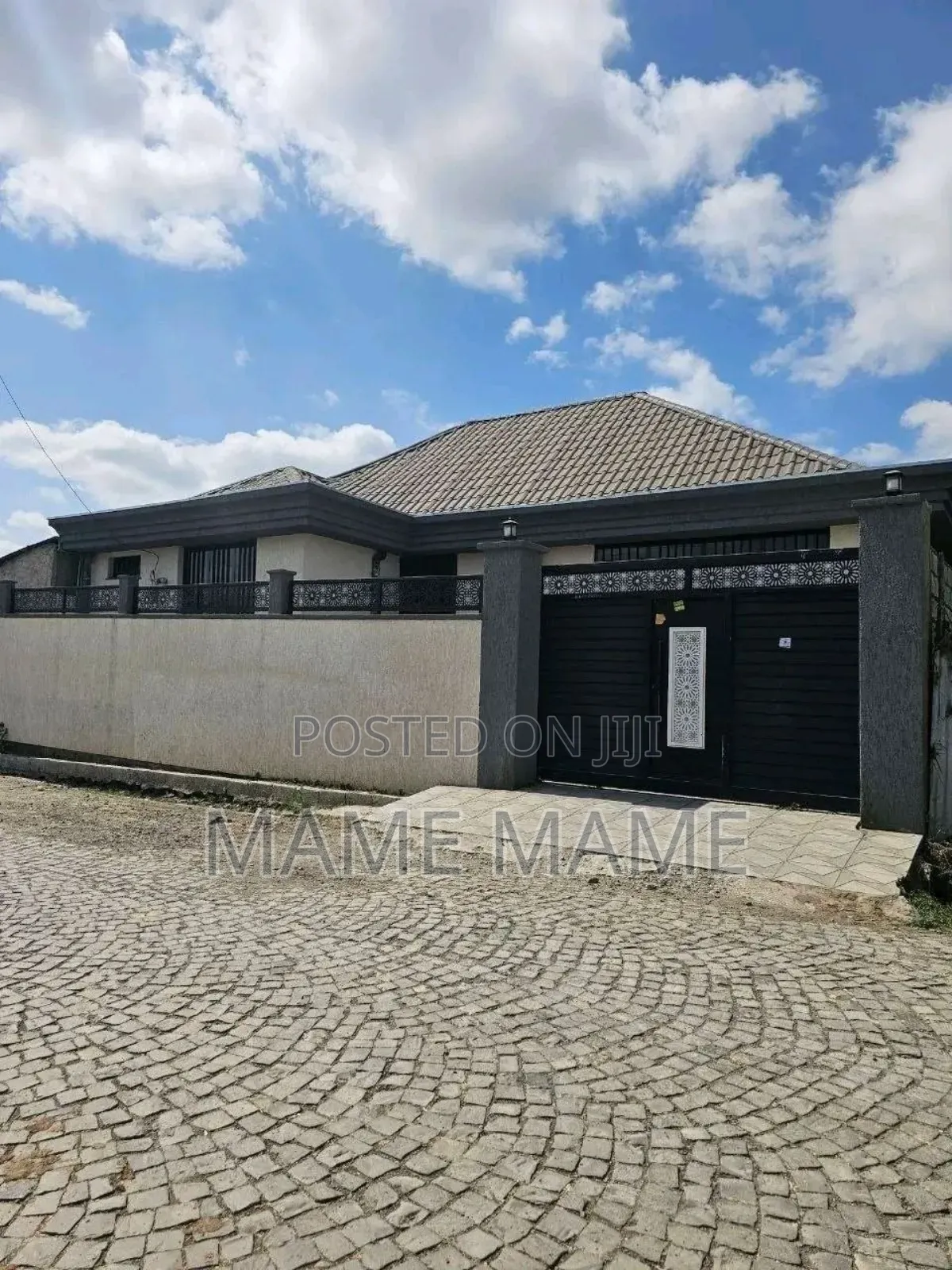 3bdrm Villa in Tafo, Bole for sale