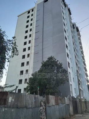 3bdrm Apartment in Cmc(Safari School, Yeka for sale