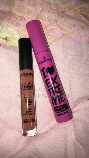 Essence _ The Super Peptid Glossy Lip Treatment