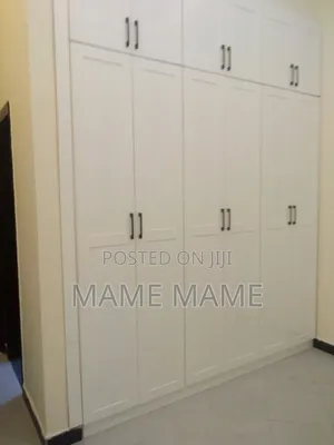 5bdrm House in Addis Abeba, Bole for sale