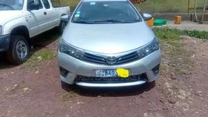 Toyota Corolla 2015 Silver