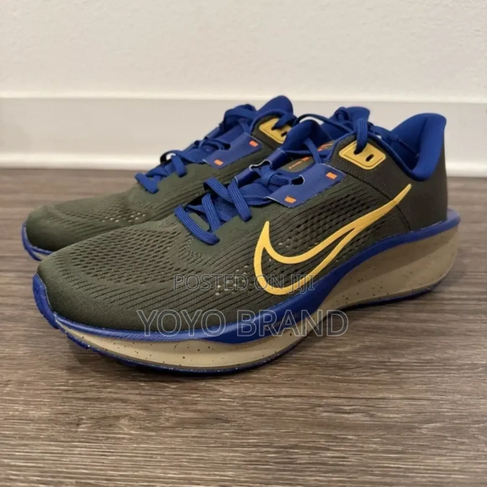 Nike Quest 6 Road Running Shoes