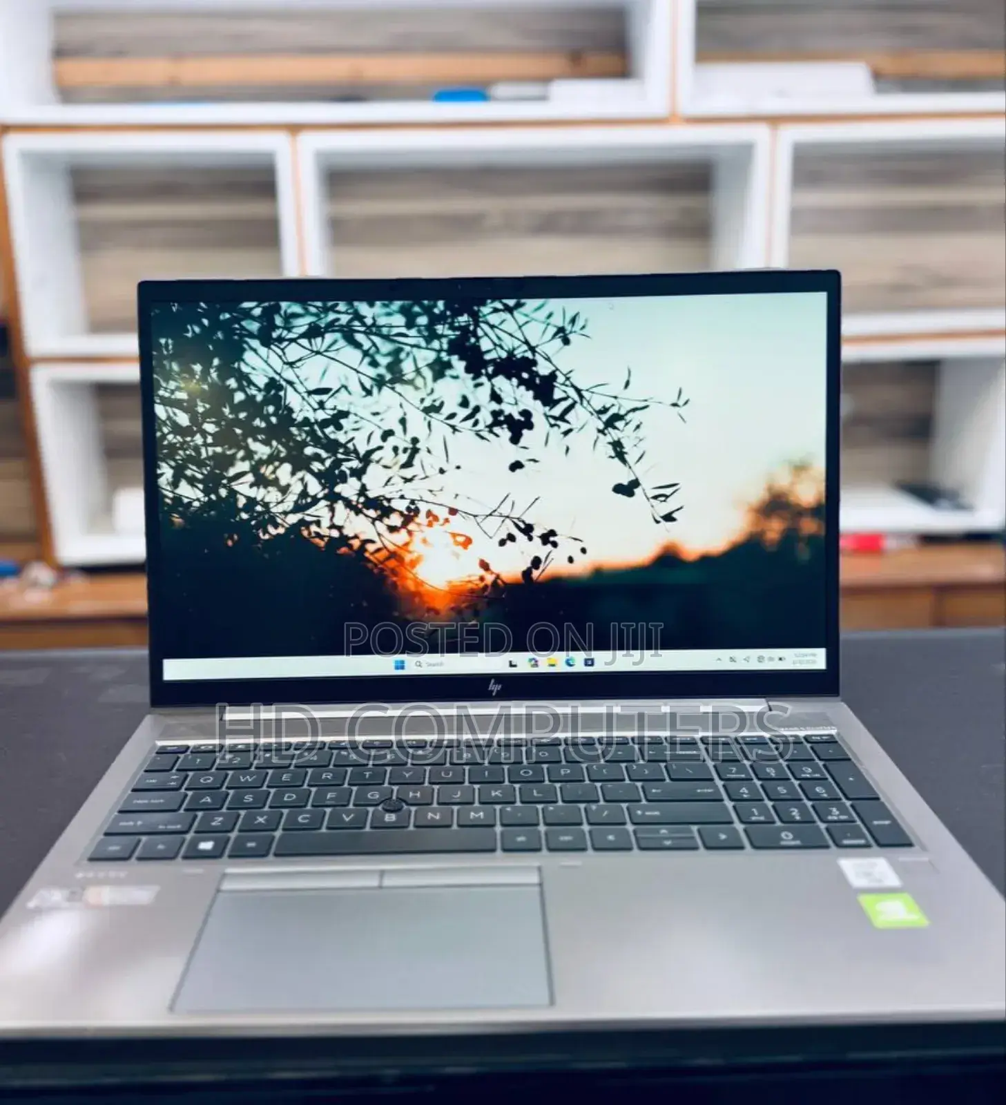 New Laptop HP ZBook Studio 16GB Intel Core I7 SSD 512GB