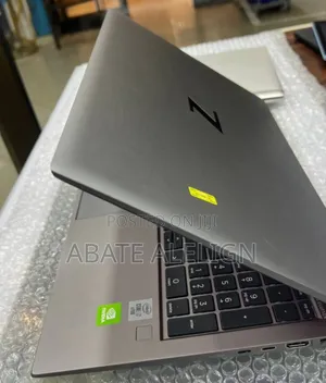 New Laptop HP ZBook Studio 16GB Intel Core I7 SSD 512GB