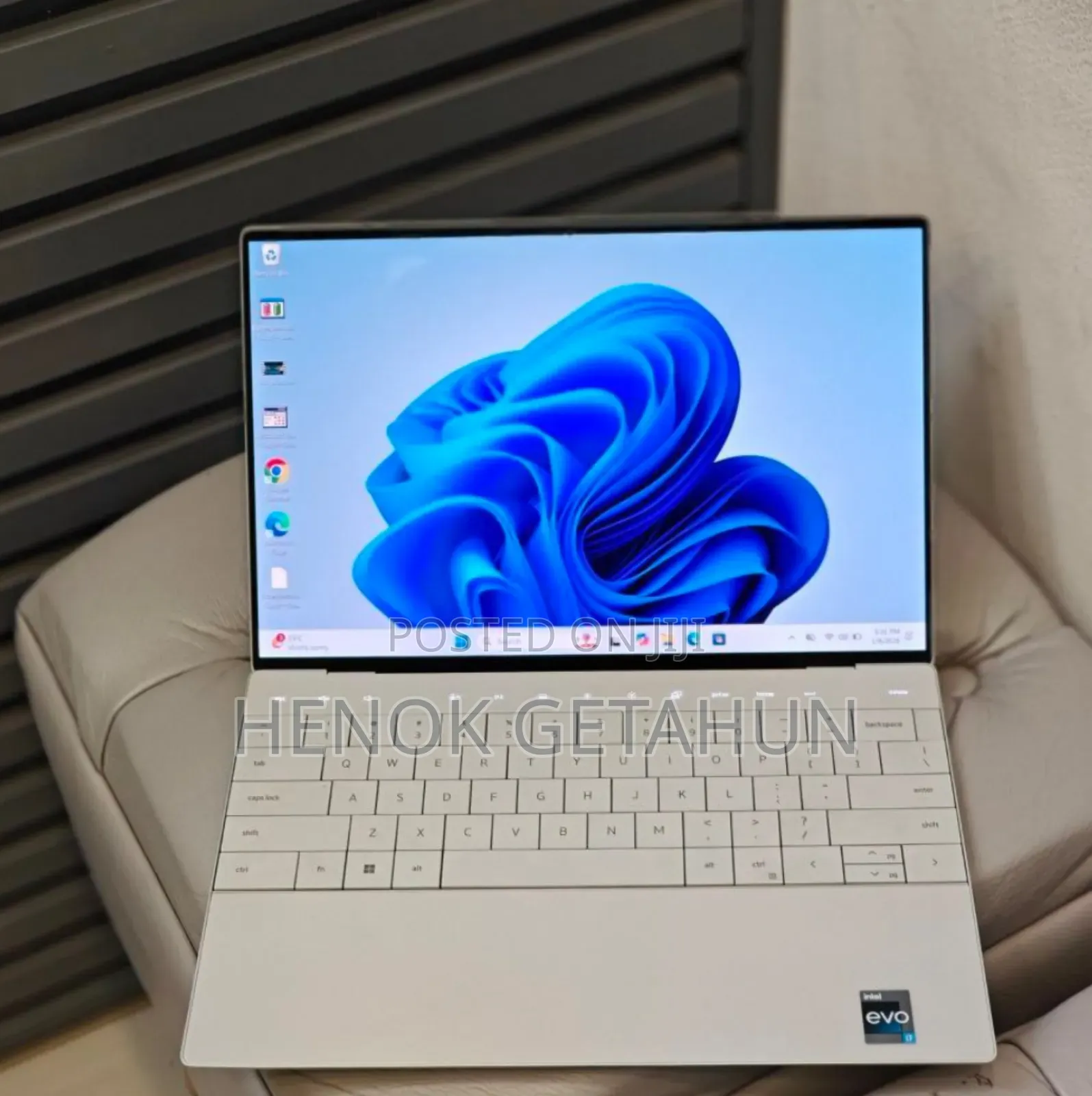 New Laptop Dell XPS 13 9320 32GB Intel Core I7 SSD 1T