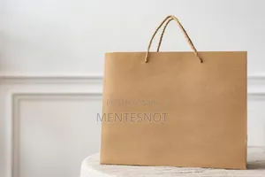 Medium Paper Bag( ፔፐር ባግ )