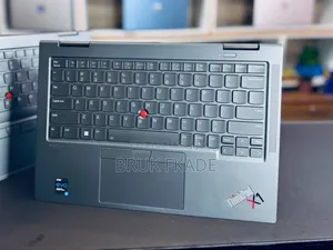 New Laptop Lenovo Thinkpad X1 Yoga 16GB Intel Core I5 SSD 512GB