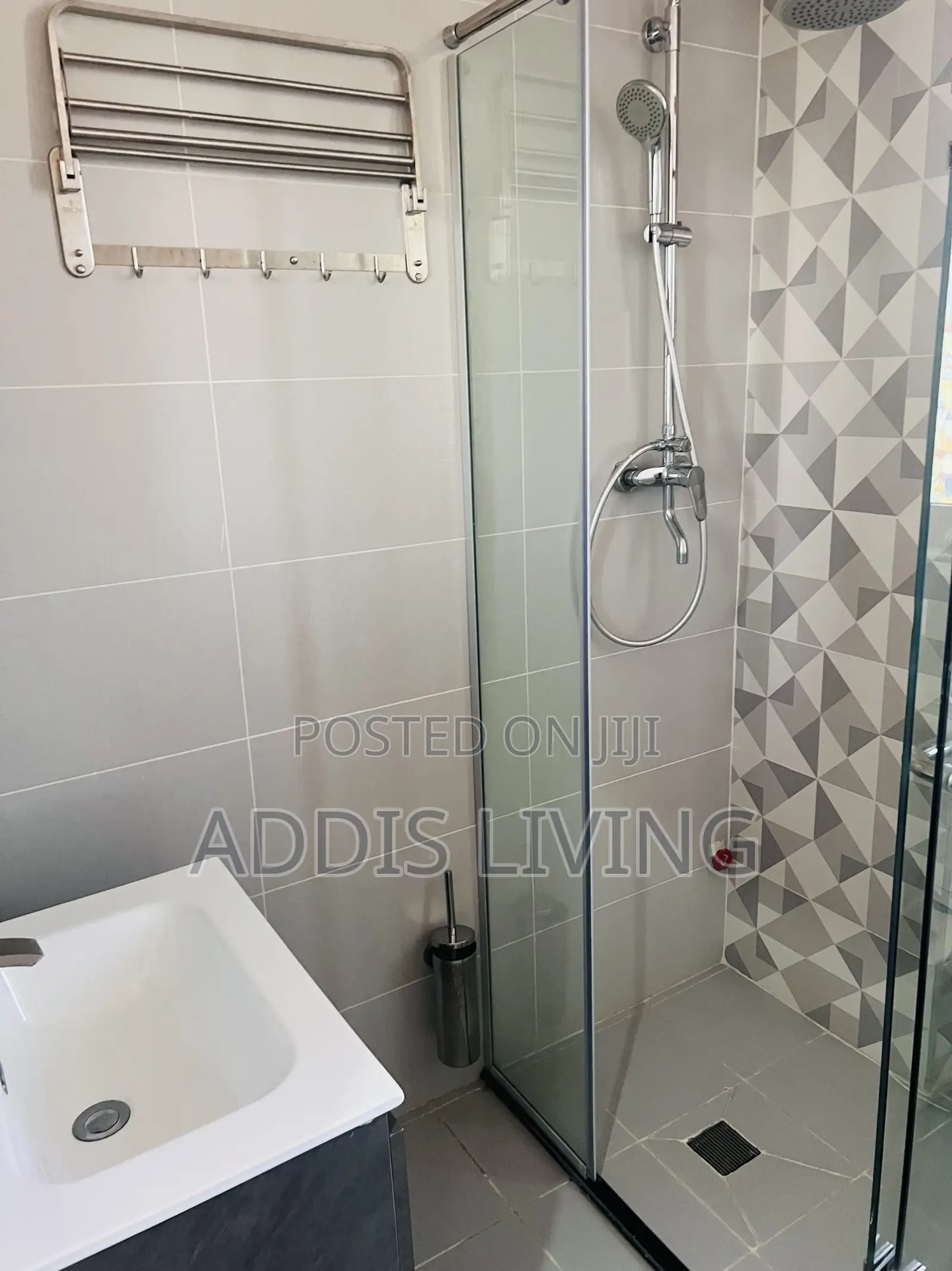 Furnished 2bdrm Apartment in Bole for rent