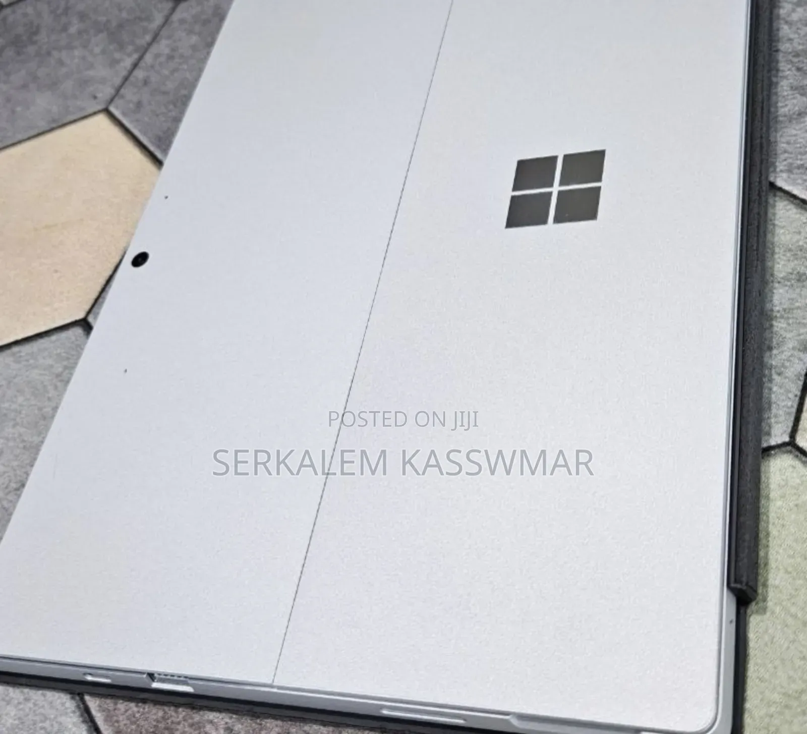 New Laptop Microsoft Surface Pro 7 16GB Intel Core I7 SSD 256GB