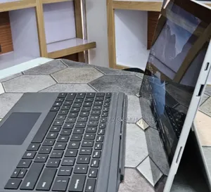 New Laptop Microsoft Surface Pro 7 16GB Intel Core I7 SSD 256GB