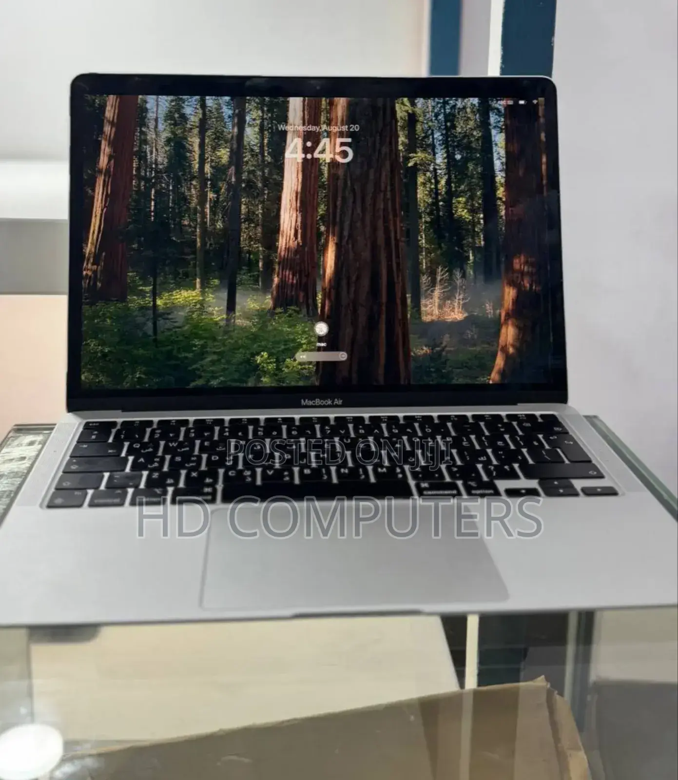 New Laptop Apple MacBook Air 2020 M1 8GB Apple M1 SSD 256GB