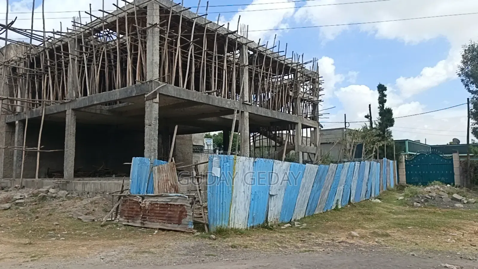 336 ካሬ በአዲስ አበባ ገላን ወረዳው አጠገብ