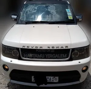 Car 2008 White