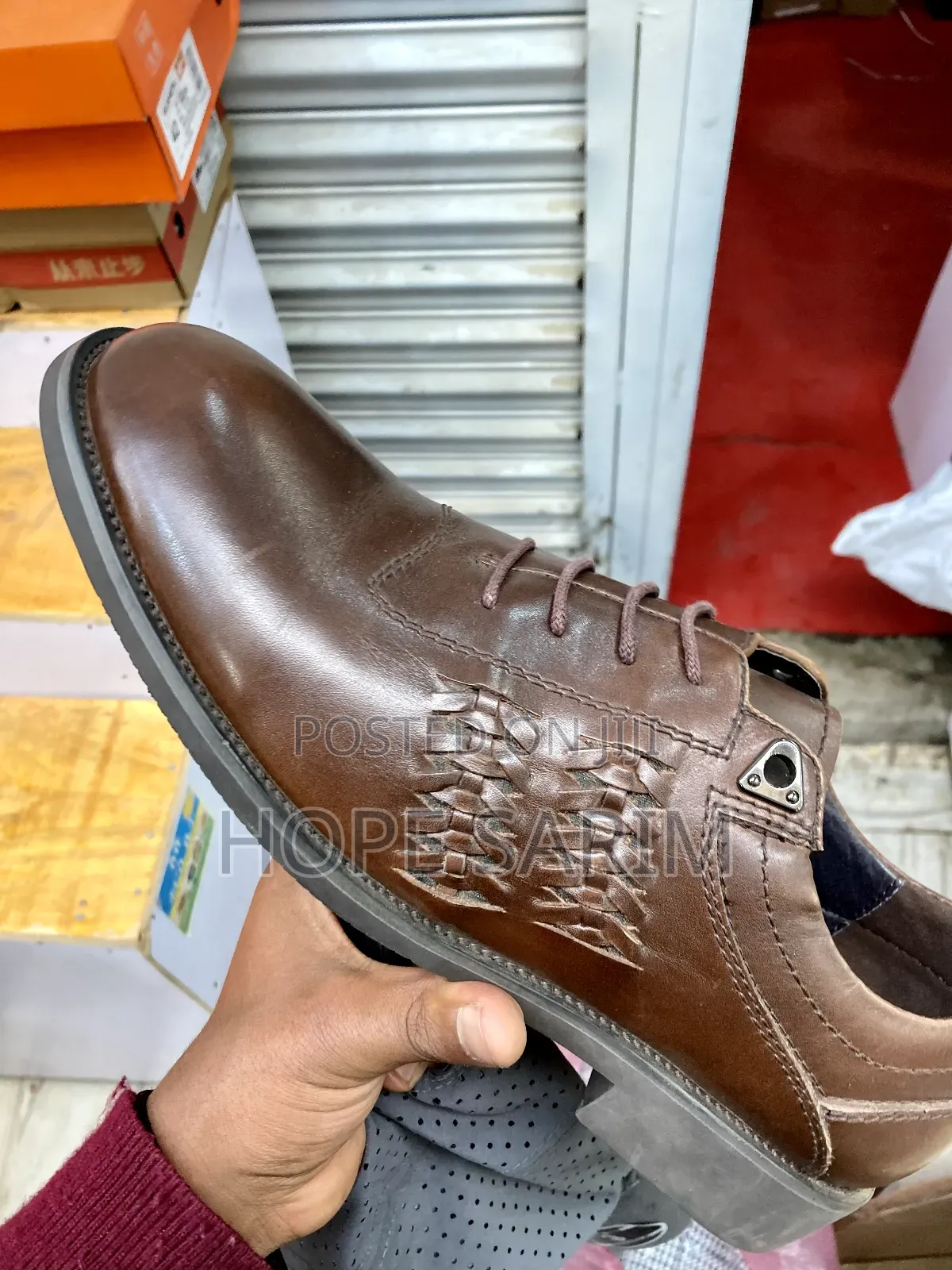 Massim Dail Shoes
