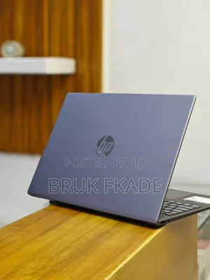New Laptop HP Pavilion 15 8GB AMD Ryzen 5 SSD 512GB