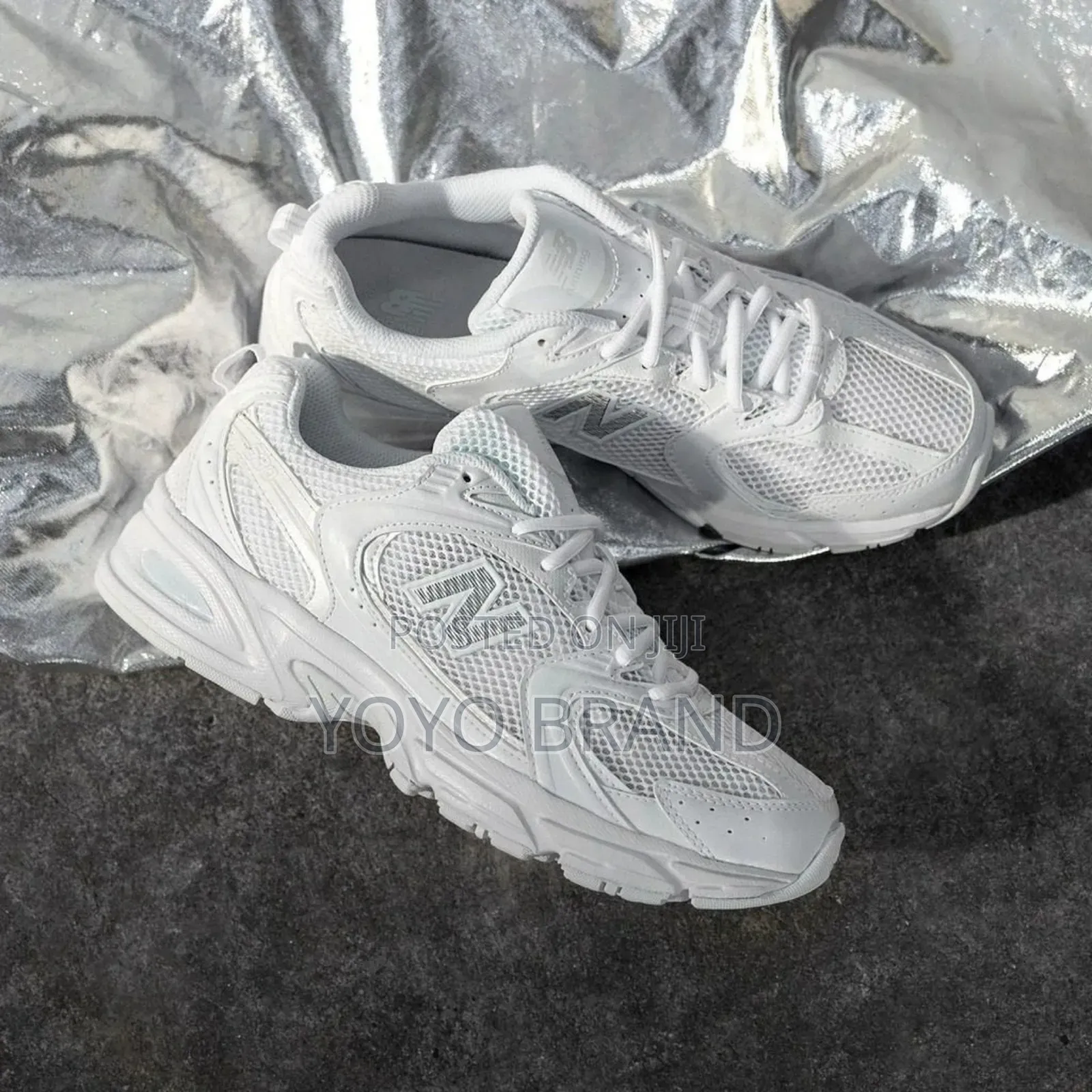 New Arrival New Balance 530 Triple White Fashion Sneaker